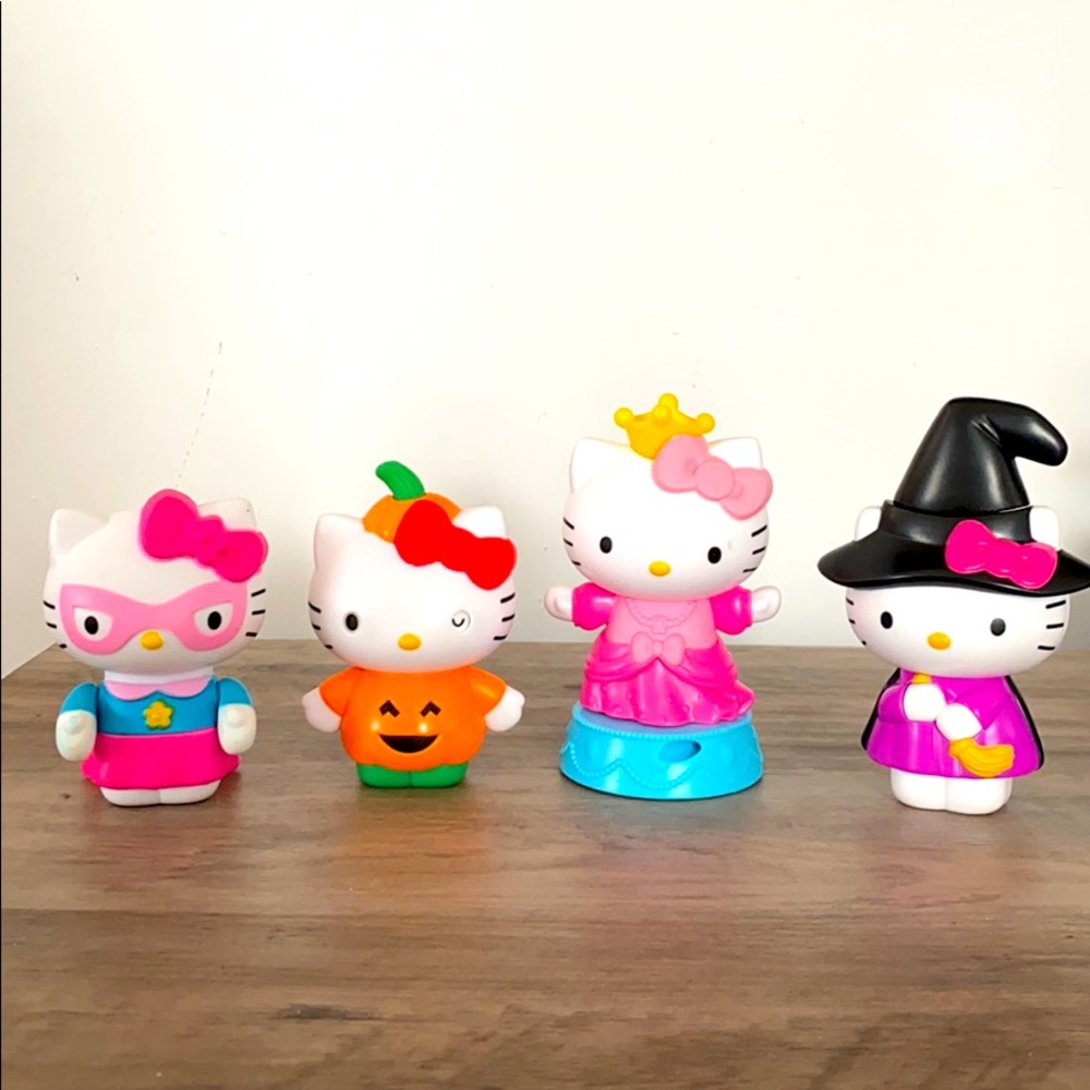 Hello kitty McDonald’s toys